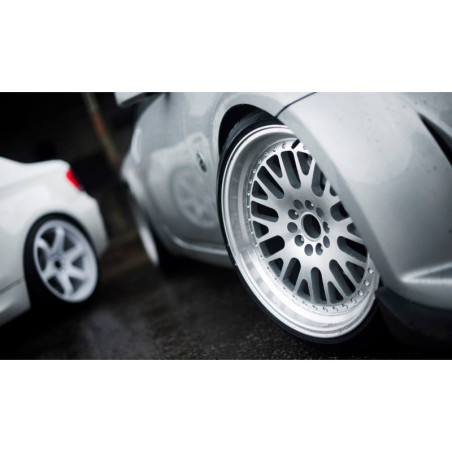 Japan Racing JR10 17" wheels