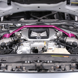 Nissan R35 GTR Vorne Obere Domstrebe
